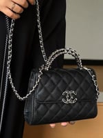 شنط شانيل درجة اولى المقاس موضح بالصور