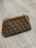 شنط مايكل كورس ودكني حجم صغير