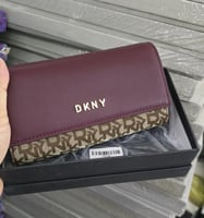 شنط دكني DKNY كوالتي يتوفر عدة الوان