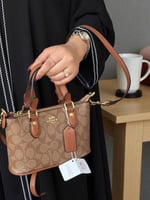 شنط كوتش الحجم موضح بالصور