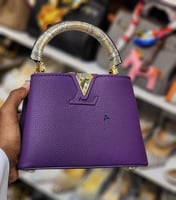 شنط لويس فيتون هاي كوالتي الحجم وسط يتوفر عدة الوا...