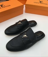 فلات شوز لويس فيتون يتوفر عدة الوان