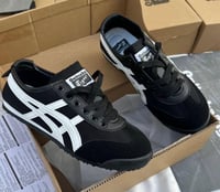 شوز تايجر هاي كوالتي يتوفر عدة الوان