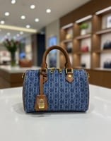 شنطة سي اتش CH كوالتي