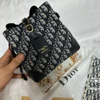 شنطة ديور هاي كوالتي يتوفر سير قصير وسير طويل