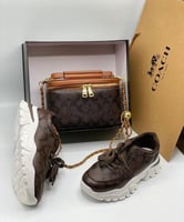 شوز وشنطة كوتش حجم صغير درجة اولى