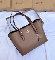 شنطة كوتش حجم صغير