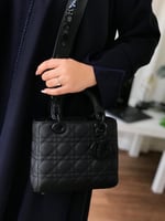 شنطة ديور لون اسود كوالتي