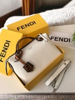 شنط فندي كوالتي مع الملحقات