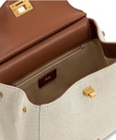 جيه دبليو بي شنط متوسطة الحجم