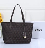 شنط دكني DKNY عرض 38 سم حجم واسع