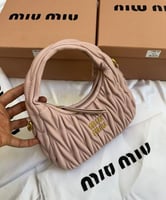 شنط ميو ميو كوالتي حجم صغير