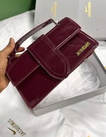 شنط جاكيموس كوالتي لامع الحجم الصغير