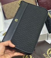 شنط أقنر حجم وسط درجة اولى