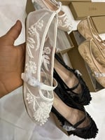 فلات شك وتطريز ماركة زارا