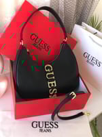 شنط جس كوالتي يتوفر عدة الوان الحجم موضح بالصور