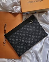 باوتش لويس فيتون هاي كوالتي