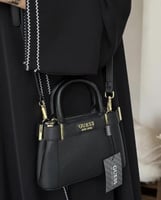 شنط جس المقاس العرض 23 سم الارتفاع 17 سم