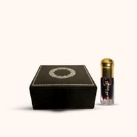 دهن عود هندي نجلاند معتق