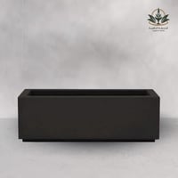 حوض زرع بقاعدة متدرجة