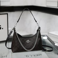 حقيبة نسائية من كوتش