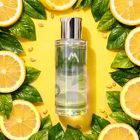 سائل استحمام يورا