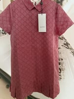 فستان قوتشي وردي مزين بكسر من الاسفل