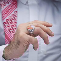 خاتم فضة عقيق يماني مزهر مصور