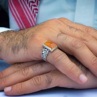 خاتم فضة عقيق يماني عسلي