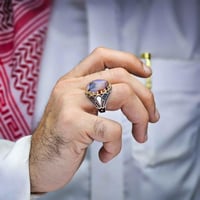 خاتم فضة عقيق يماني مزهر مصور