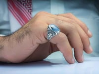 خاتم فضة عقيق يماني مزهر