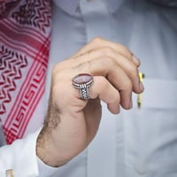 خاتم ملكي مرصع عقيق يماني طحلبي