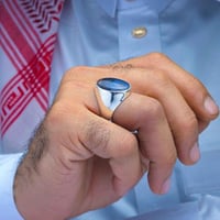 خاتم فضة عقيق يماني مزهر مصور