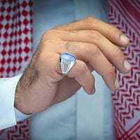 خاتم كلاسيكي عقيق يماني مزهر