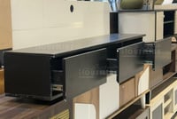 طاولة تلفزيون جدارية باللون الأسود مع أدراج خشب 18...