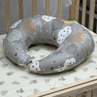 مخدة الرضاعة لون رصاصي