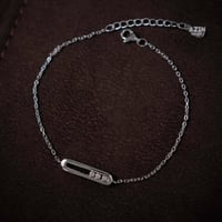 اسوارة ناعمة 3 كرستالات متحركة حجم صغير، فضة عيار...