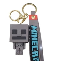 ميدالية مفاتيح مستوحى من لعبه ماين كرافت