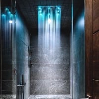 طاسة دش مربع بافلي الماني ستانلس ستيل لون أسود 40...