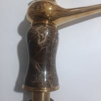 خلاط مغسلة ديكور رخامي لون بني رونا ضمان 5 سنوات