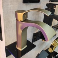 خلاط مغسلة ديكور رونا لون دهبي مطفي قلب نحاس ضمان...