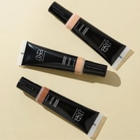 فاونديشن نورة بو عوض لومينوس + سموث