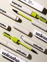 ماسكرا تثبيت الحواجب من انليشيا الشفافة