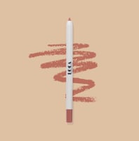 محدد الشفاه من لوكا