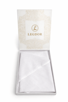 شماغ أبيض فاخر من LEGdOR بتصميم راقٍ وعلبة ملكية