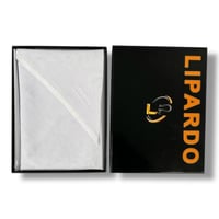 غترة ليباردو ولادي بيضاء – فخامة وجودة لا مثيل لها