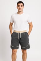 شورت رجالي صيفي بتصميم رياضي أنيق