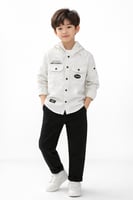 طقم أولادي كاجوال بقميص أبيض بقبعة وبنطال أسود عصر...