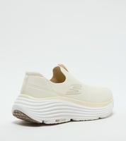 حذاء سكتشرز نسائي سليب أون – خفيف ومريح وأنيق للاس...