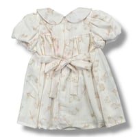 طقم بناتي أنيق بتفاصيل فراشات ناعمة